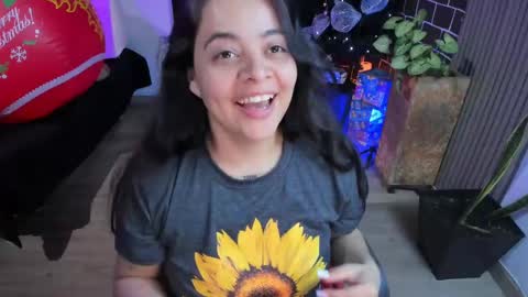 Snapshot of alice_star7 chatting on 12.01.24 Alice online show from 12.01.24