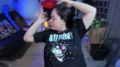 Snapshot of alice_star7 chatting on 12.17.24 Alice online show from 12.17.24