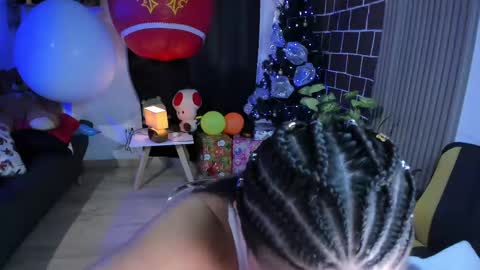 Snapshot of alice_star7 chatting on 12.20.24 Alice online show from 12.20.24