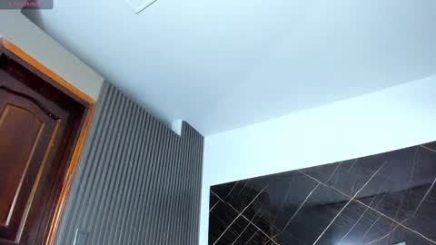 Alice thompsonx online show from 03.03.25