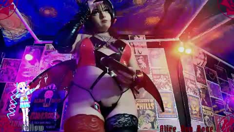 Snapshot of alice_von_rose chatting on 06.26.26 alice_von_rose online show from 06.26.26