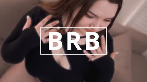 Snapshot of alice_walters chatting on 12.21.24 Alice online show from 12.21.24