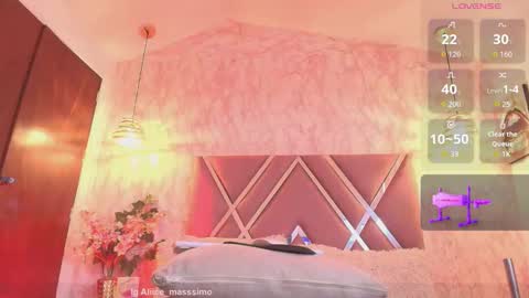 Snapshot of alicee1_ chatting on 10.02.25 Aliice online show from 10.02.25