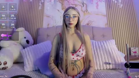 Snapshot of alicee1_ chatting on 03.22.26 Aliice online show from 03.22.26