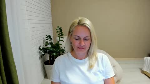 Alicee online show from 09.11.25