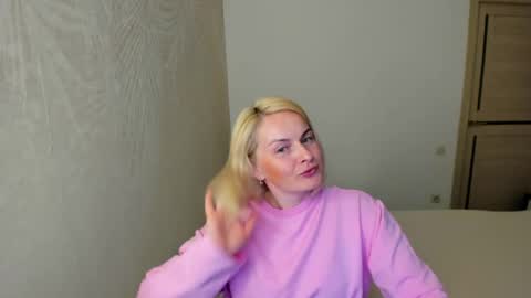 Snapshot of alicee__grace chatting on 04.25.26 Alicee online show from 04.25.26