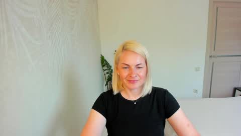 Snapshot of alicee__grace chatting on 06.05.26 Alicee online show from 06.05.26