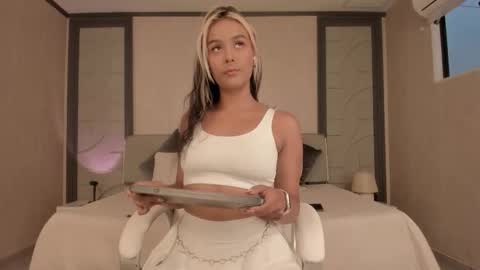 alicee_clark_ online show from 03.25.26