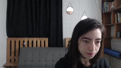 alicee_logan_ online show from 02.10.25