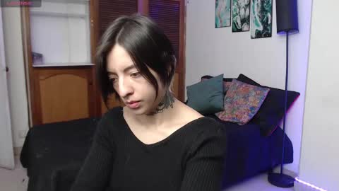 alicee_logan_ online show from 10.02.25