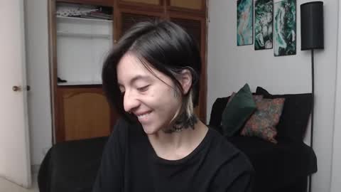 alicee_logan_ online show from 11.23.25