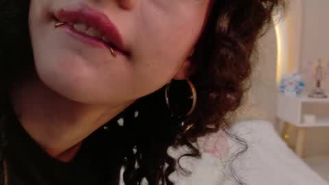 alice online show from 04.16.26