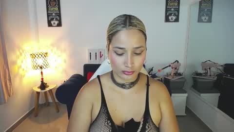 Snapshot of alicee_wild_ chatting on 04.09.26 Alicia 1000 PM - 600 AM COLOMBIAN TIME online show from 04.09.26