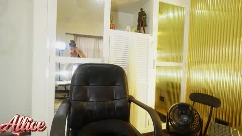 Allice online show from 02.04.26