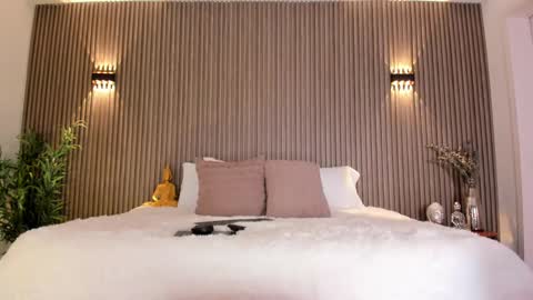 Alice  online show from 10.17.25