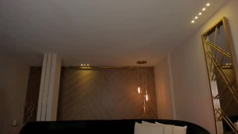 Alice online show from 10.18.25