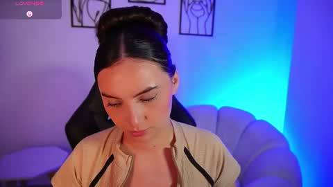 Snapshot of aliceharperx chatting on 06.23.26 Alice online show from 06.23.26