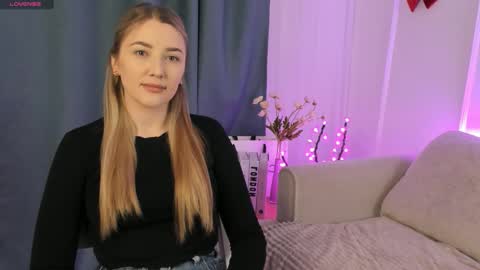 Snapshot of alicehuffner chatting on 02.09.26 alicehuffner online show from 02.09.26