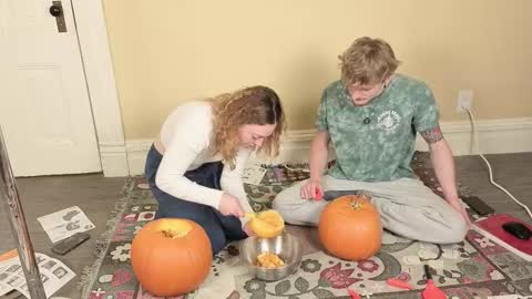 Snapshot of aliceinaceland chatting on 10.25.25 AliceInAceland online show from 10.25.25