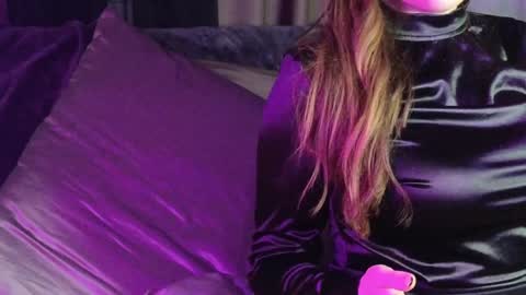 alicejameson online show from 01.15.25