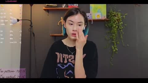 Alice  vacation  online show from 02.22.25