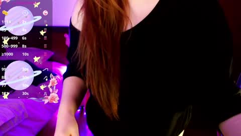 Snapshot of alicemtz chatting on 05.27.26 AliceMtz online show from 05.27.26