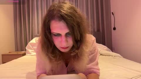 AlicePinkhead online show from 01.06.26