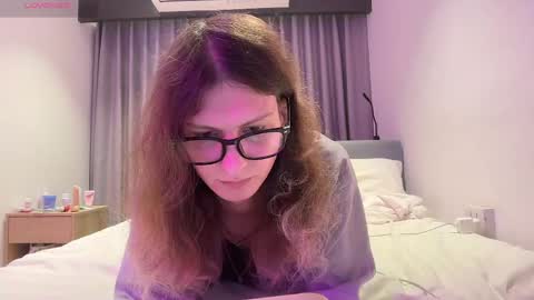 Snapshot of alicepinkhead chatting on 06.05.26 AlicePinkhead online show from 06.05.26