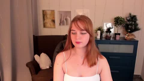 Snapshot of alicepopsy chatting on 12.01.24 Alice online show from 12.01.24