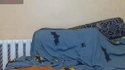 AliceWoolfy online show from 09.25.25