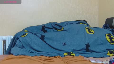 AliceWoolfy online show from 11.14.25