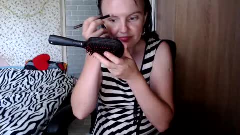 Snapshot of alicexbaby chatting on 08.05.26 Alicexbaby online show from 08.05.26