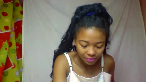 Snapshot of alicia9794 chatting on 05.11.26 alicia9794 online show from 05.11.26