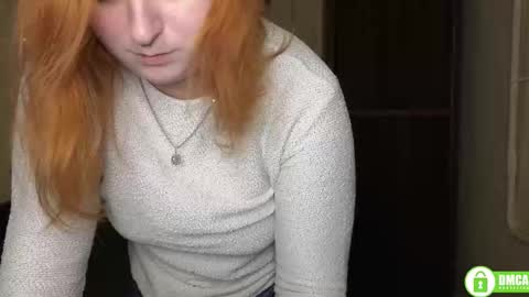 Snapshot of alicia_side_red chatting on 10.29.25 Alicia online show from 10.29.25