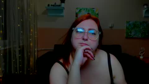 Snapshot of alicia_side_red chatting on 07.02.26 Alicia online show from 07.02.26