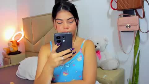 aliciabiden online show from 10.15.25