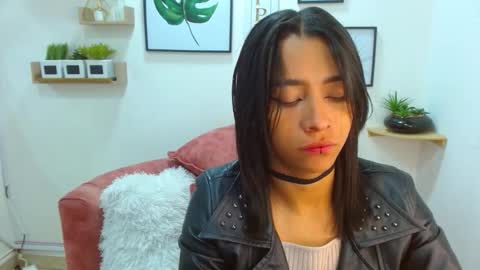 aliciacute    online show from 10.03.25