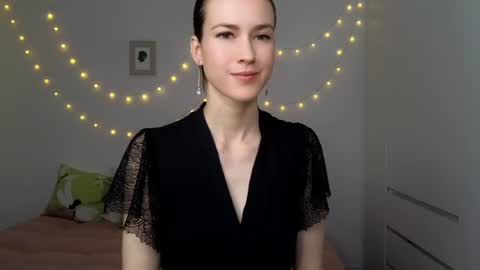 Snapshot of alicianoveli chatting on 07.03.26 alicianoveli online show from 07.03.26