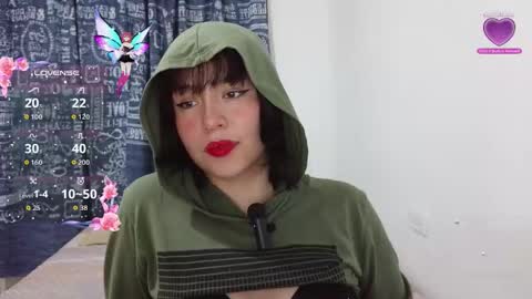 aliciia_23 online show from 11.13.25