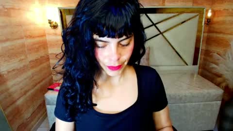 Snapshot of alie_martin_r chatting on 04.20.26 Alie online show from 04.20.26