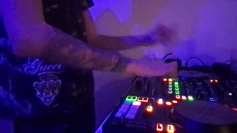 busco rockera online show from 03.07.25