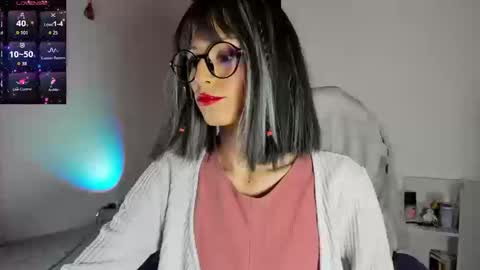 Aiko  Independent Model  online show from 09.23.25