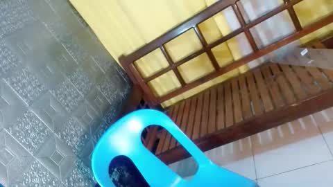 aliexagrey online show from 04.04.26