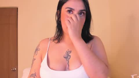 Snapshot of aliice_69 chatting on 12.02.24 aliice_69 online show from 12.02.24