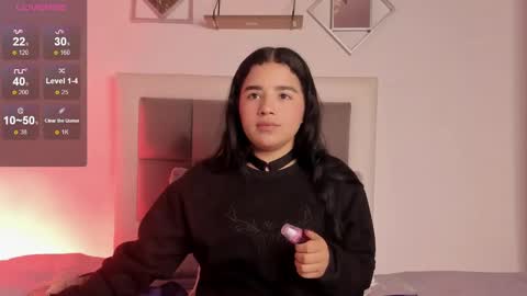 aliice_walker_ online show from 01.08.25