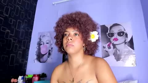 Snapshot of alika01_ chatting on 02.17.25 alika online show from 02.17.25