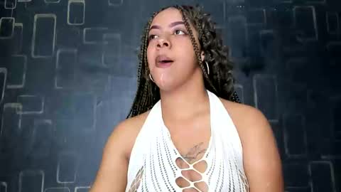 Snapshot of alika01_ chatting on 02.27.25 alika online show from 02.27.25