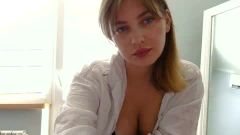 Snapshot of alina_007_007 chatting on 06.23.26 alina_007_007 online show from 06.23.26