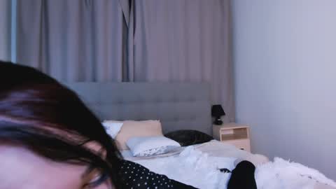 Snapshot of alina_cute_ chatting on 02.05.25 Alina online show from 02.05.25