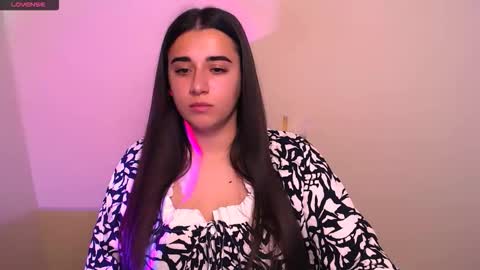 Alina online show from 10.28.25